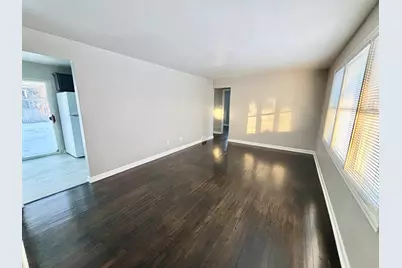 206 E Hosmer Street, Loves Park, IL 61111 - Photo 3