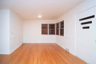 2812 Guilford Rd, Rockford, IL 61107 - Photo 11