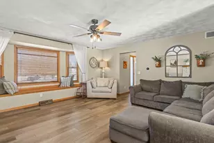 8629 Perth Ln, Caledonia, IL 61011 - Photo 11