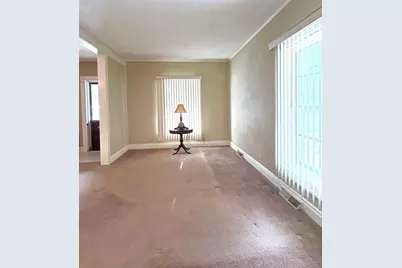 1708 Camp Avenue, Rockford, IL 61103 - Photo 7