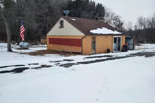 6858 Safford Rd, Rockford, IL 61101 - Photo 27