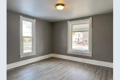 1627 7th Street, Rockford, IL 61104 - Photo 5