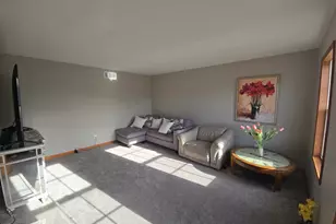 218 Edson St, Poplar Grove, IL 61065 - Photo 3