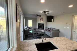 10 Farmstead Dr, Galena, IL 61036 - Photo 13