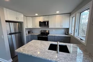 10 Farmstead Dr, Galena, IL 61036 - Photo 11