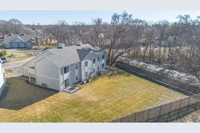 6502 Timberleaf Court #Unit 2, Loves Park, IL 61111 - Photo 3