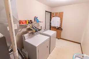 6502 Timberleaf Ct, Loves Park, IL 61111 - Photo 21