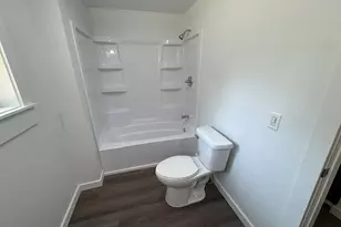 101 E Division St, Shannon, IL 61078 - Photo 33