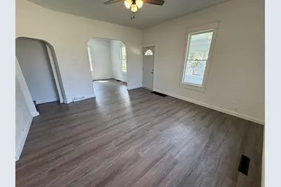 101 E Division Street, Shannon, IL 61078 - Photo 19