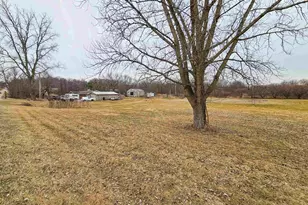 10582 Atwood Rd, Roscoe, IL 61073 - Photo 5