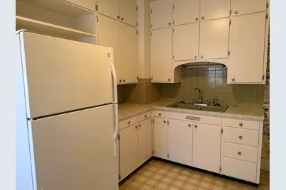 44 N Sunset Avenue, Freeport, IL 61032 - Photo 7