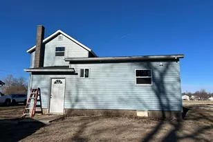 129 W Main St, Amboy, IL 61310 - Photo 13