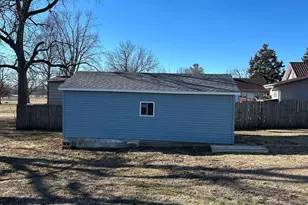 129 W Main St, Amboy, IL 61310 - Photo 11