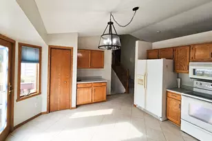 5927 Linden Rd, Rockford, IL 61108 - Photo 11