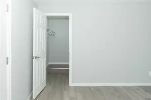 938 E Riverside Blvd, Loves Park, IL 61111 - Photo 41