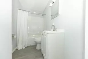 938 E Riverside Blvd, Loves Park, IL 61111 - Photo 23