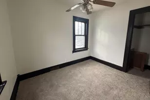 2306 Andrews St, Rockford, IL 61101 - Photo 11