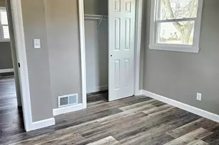 3216 N Winnebago St, Rockford, IL 61103 - Photo 5