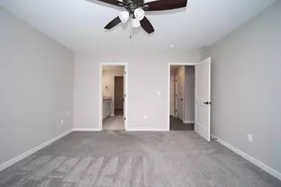 5785 Jackies Drive, Loves Park, IL 61111 - Photo 11