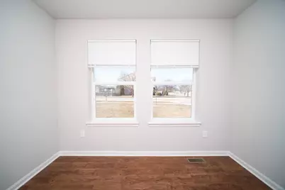 1710 Parkside Drive, Belvidere, IL 61008 - Photo 15