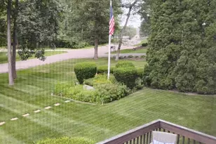 548 Baintree Rd, Lake Summerset, IL 61019 - Photo 9