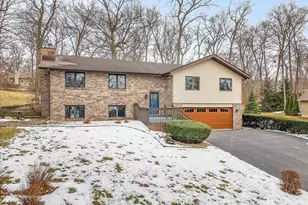 548 Baintree Rd, Lake Summerset, IL 61019 - Photo 3