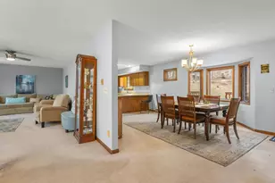 548 Baintree Rd, Lake Summerset, IL 61019 - Photo 13
