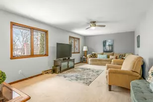 548 Baintree Rd, Lake Summerset, IL 61019 - Photo 13