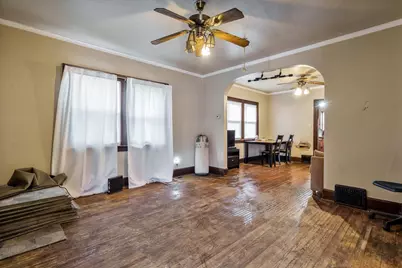 2207 7th Street, Rockford, IL 61104 - Photo 9