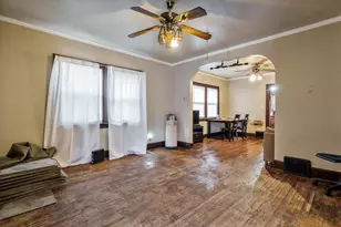 2207 7th St, Rockford, IL 61104 - Photo 9