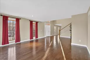 8306 E Crockett Rd, Roscoe, IL 61073 - Photo 11