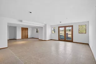 8306 E Crockett Rd, Roscoe, IL 61073 - Photo 31