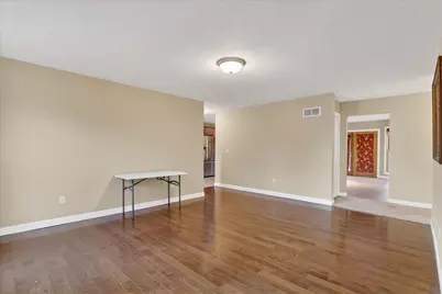 8306 E Crockett Road, Roscoe, IL 61073 - Photo 13