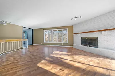 6466 Thorncrest Drive, Rockford, IL 61109 - Photo 7