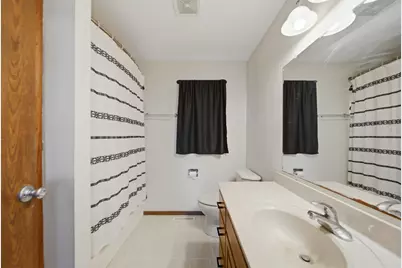 13831 Prairie Center Road, Union Grove, IL 61270 - Photo 19