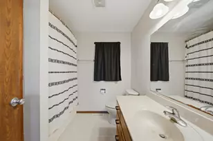 13831 Prairie Center Rd, Union Grove, IL 61270 - Photo 19