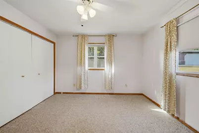 13831 Prairie Center Road, Union Grove, IL 61270 - Photo 17