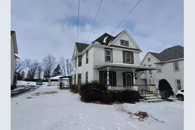 1020 S Oak Avenue, Freeport, IL 61032 - Photo 3