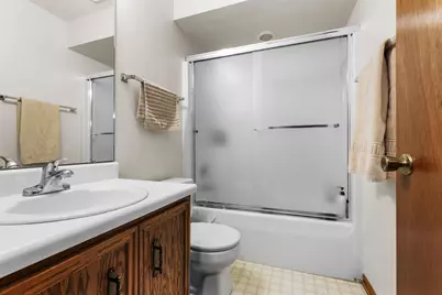 1872 S Trainer Road, Rockford, IL 61108 - Photo 17