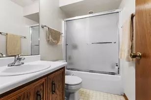 1872 S Trainer Rd, Rockford, IL 61108 - Photo 17