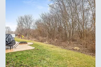 1305 Willowbrook Drive, Belvidere, IL 61008 - Photo 33