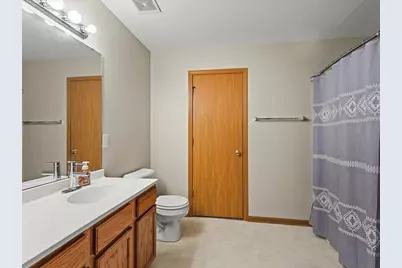 1305 Willowbrook Drive, Belvidere, IL 61008 - Photo 25