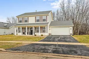 1305 Willowbrook Dr, Belvidere, IL 61008 - Photo 1