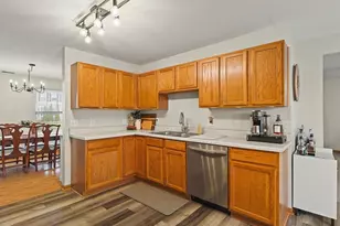 1305 Willowbrook Dr, Belvidere, IL 61008 - Photo 13