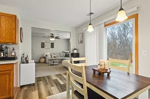 1305 Willowbrook Dr, Belvidere, IL 61008 - Photo 17