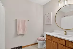 12909 Springhill Dr, Winnebago, IL 61088 - Photo 21