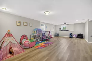 12909 Springhill Dr, Winnebago, IL 61088 - Photo 31