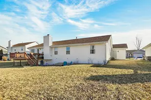 12909 Springhill Dr, Winnebago, IL 61088 - Photo 47