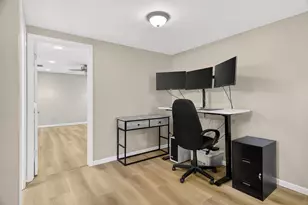 12909 Springhill Dr, Winnebago, IL 61088 - Photo 33