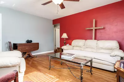 2212 Colorado Avenue, Rockford, IL 61108 - Photo 9